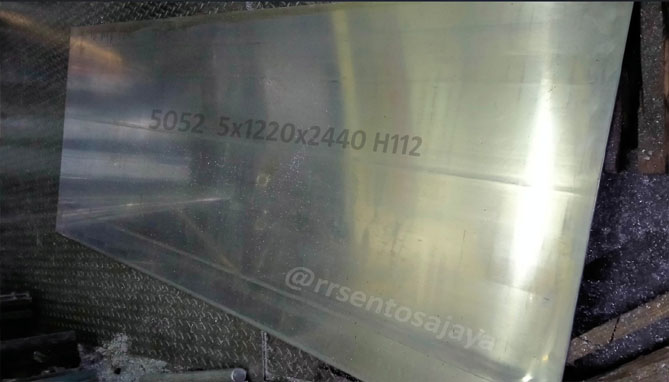 5-Keunggulan-Plat-Aluminium-5052-RRSENTOSA